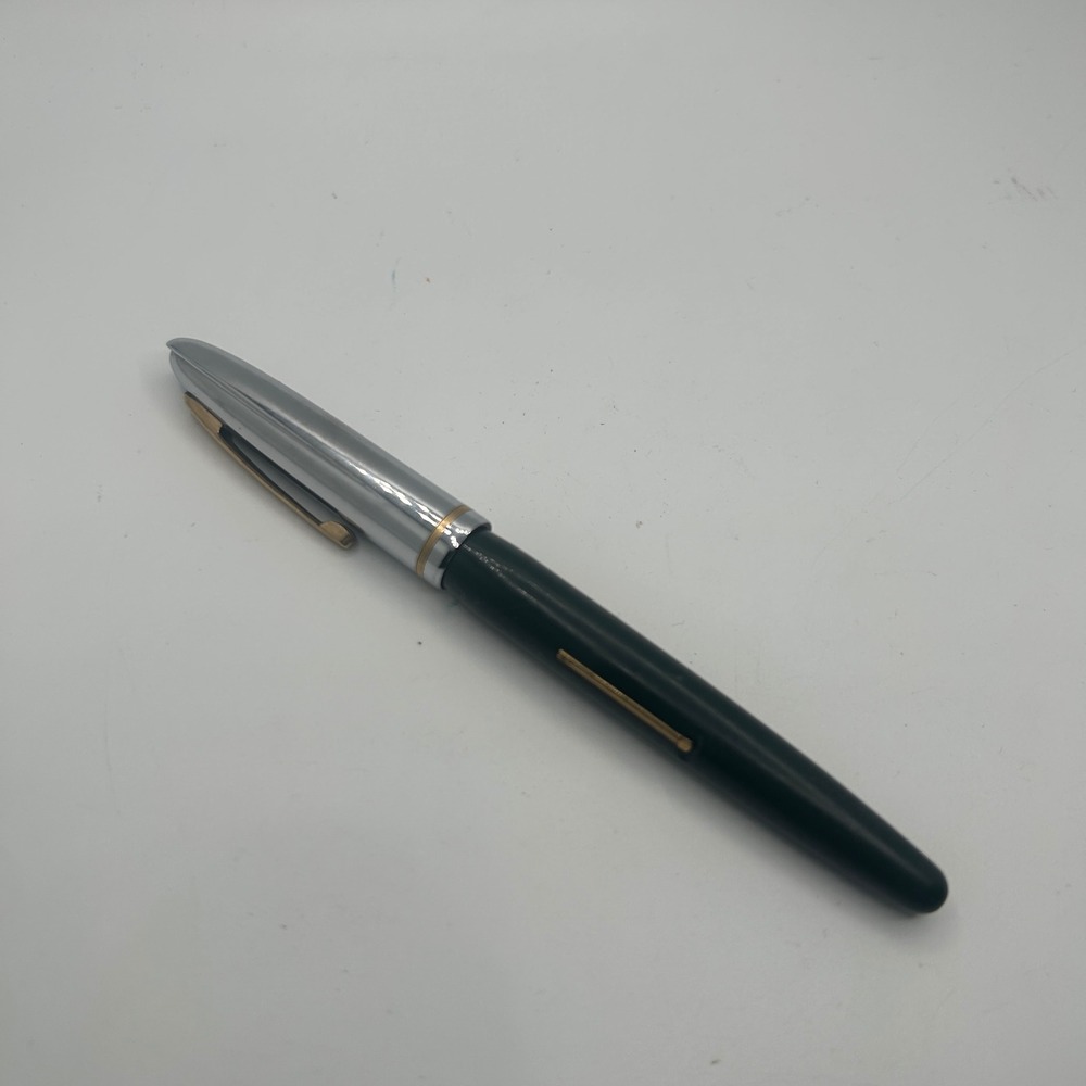 Eversharp Symphony 500 Fountain Pen Raymond Loewy Slipper Cap Green Vintage Good